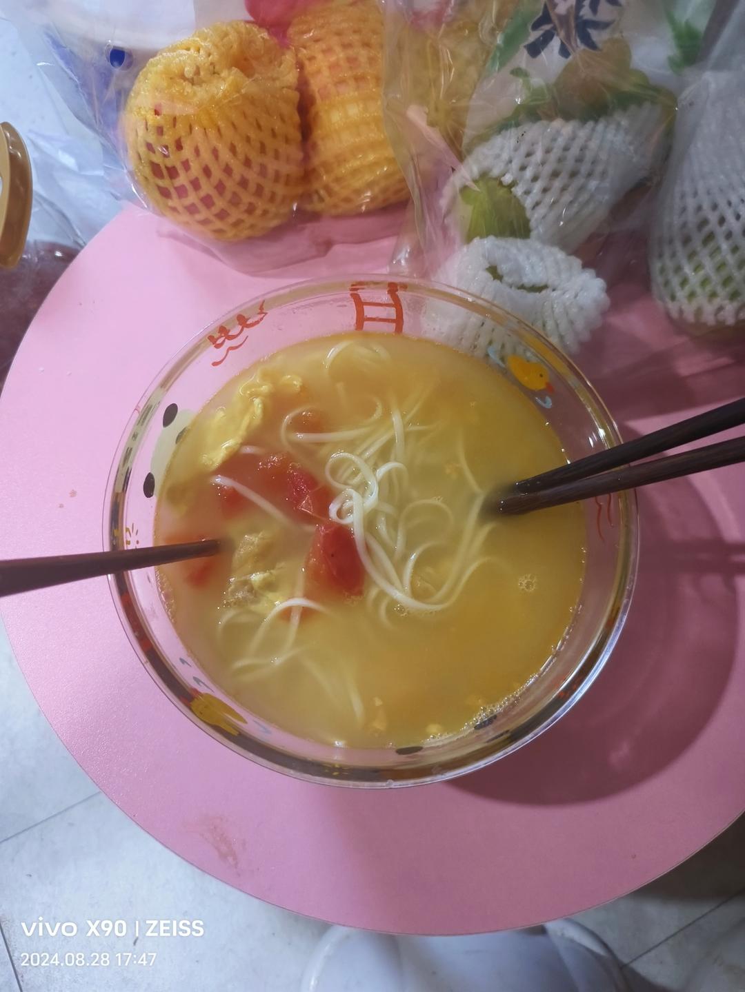 汤都要喝光的西红柿鸡蛋面