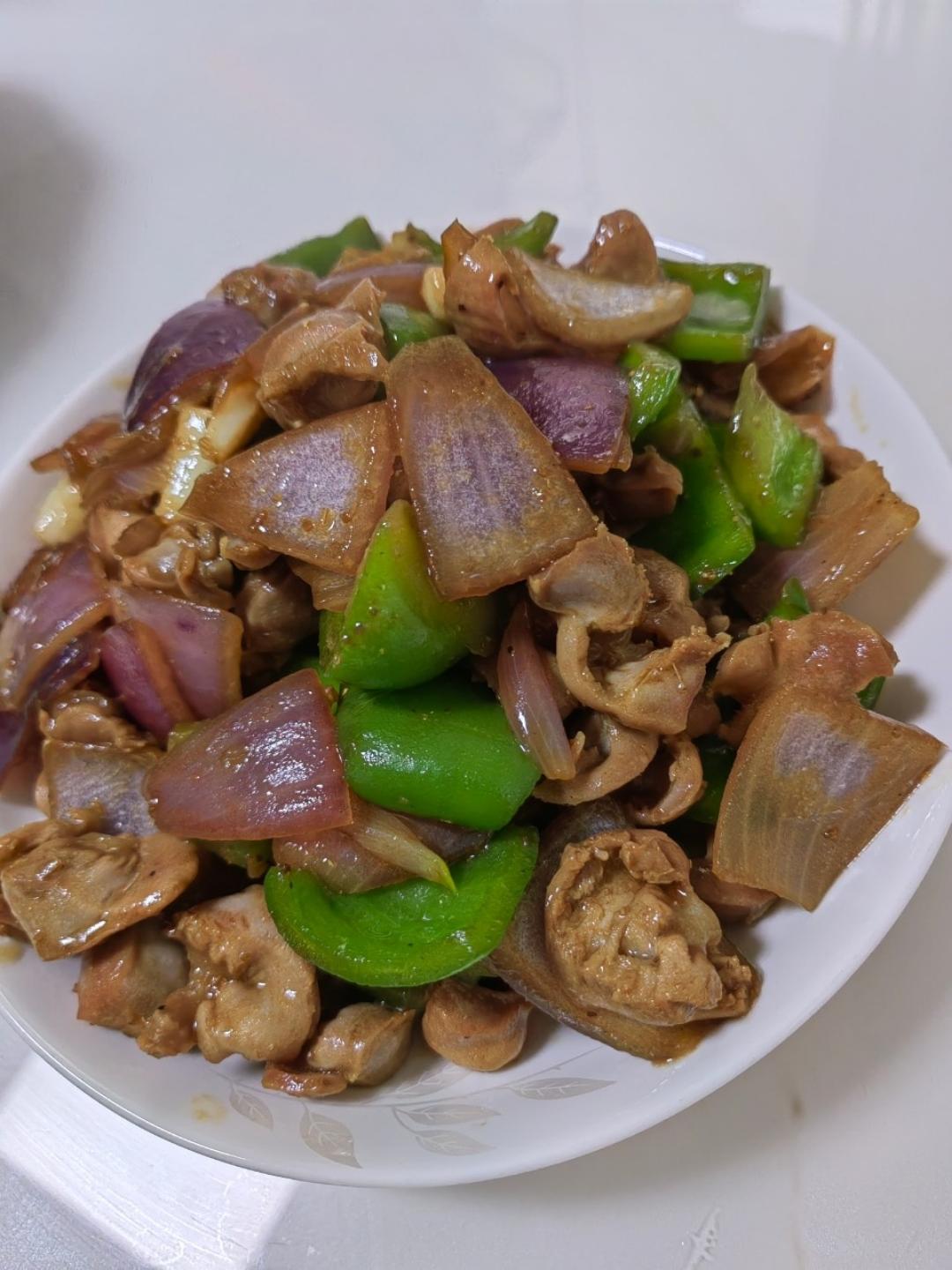 青椒洋葱炒鸡胗