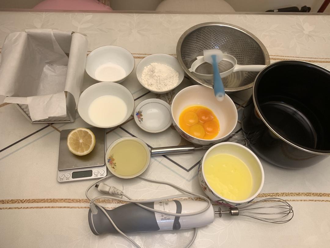 土司盒古早味蛋糕