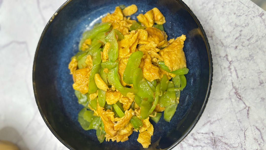 黄瓜炒鸡蛋 （青瓜炒鸡蛋）