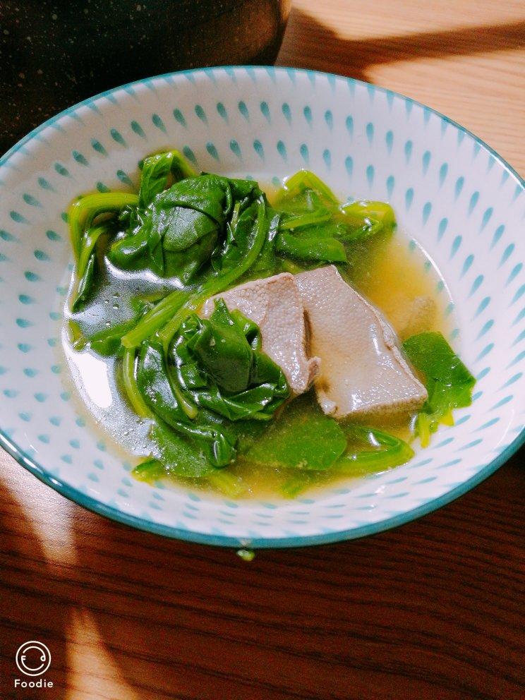 菠菜猪肝汤