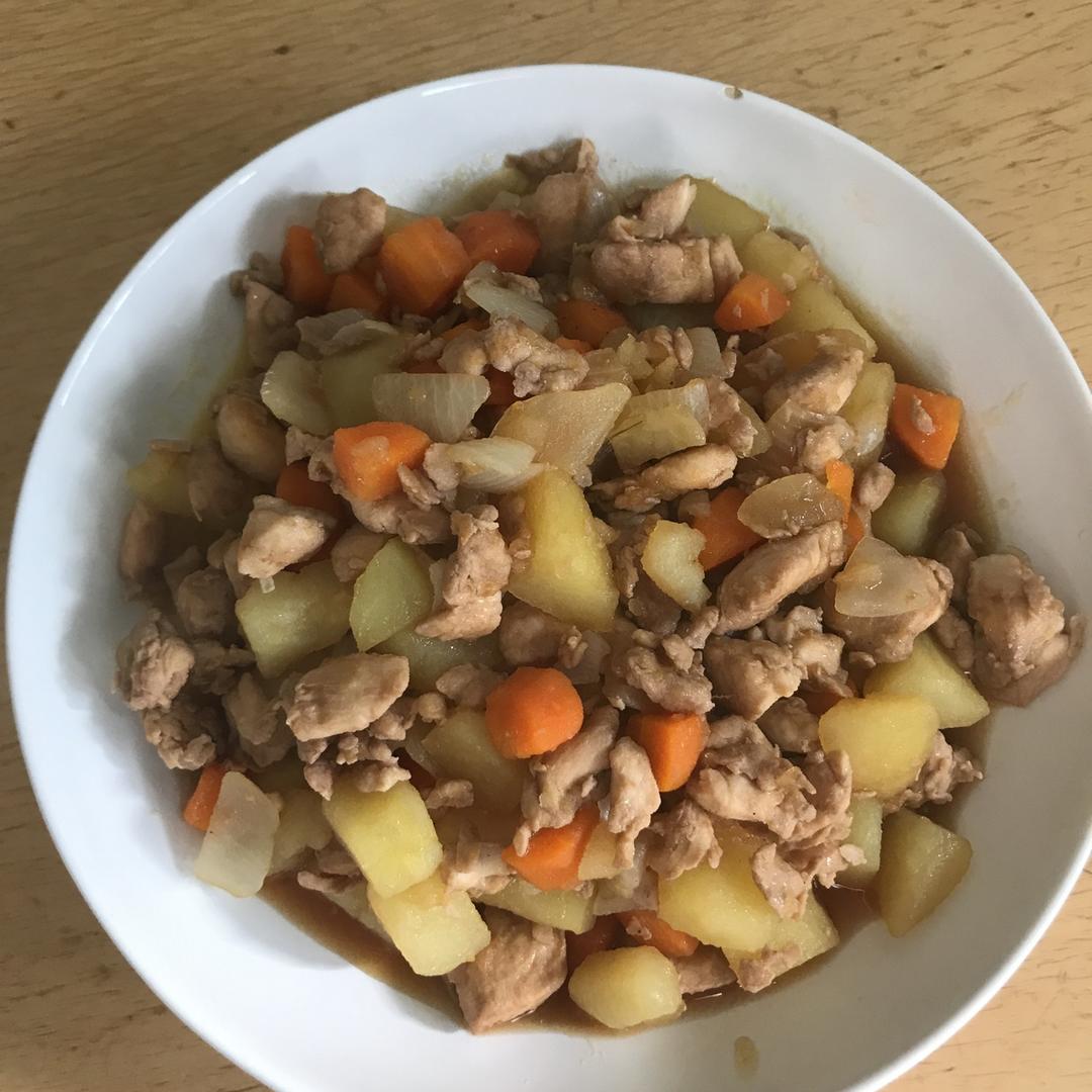 咖喱土豆鸡肉