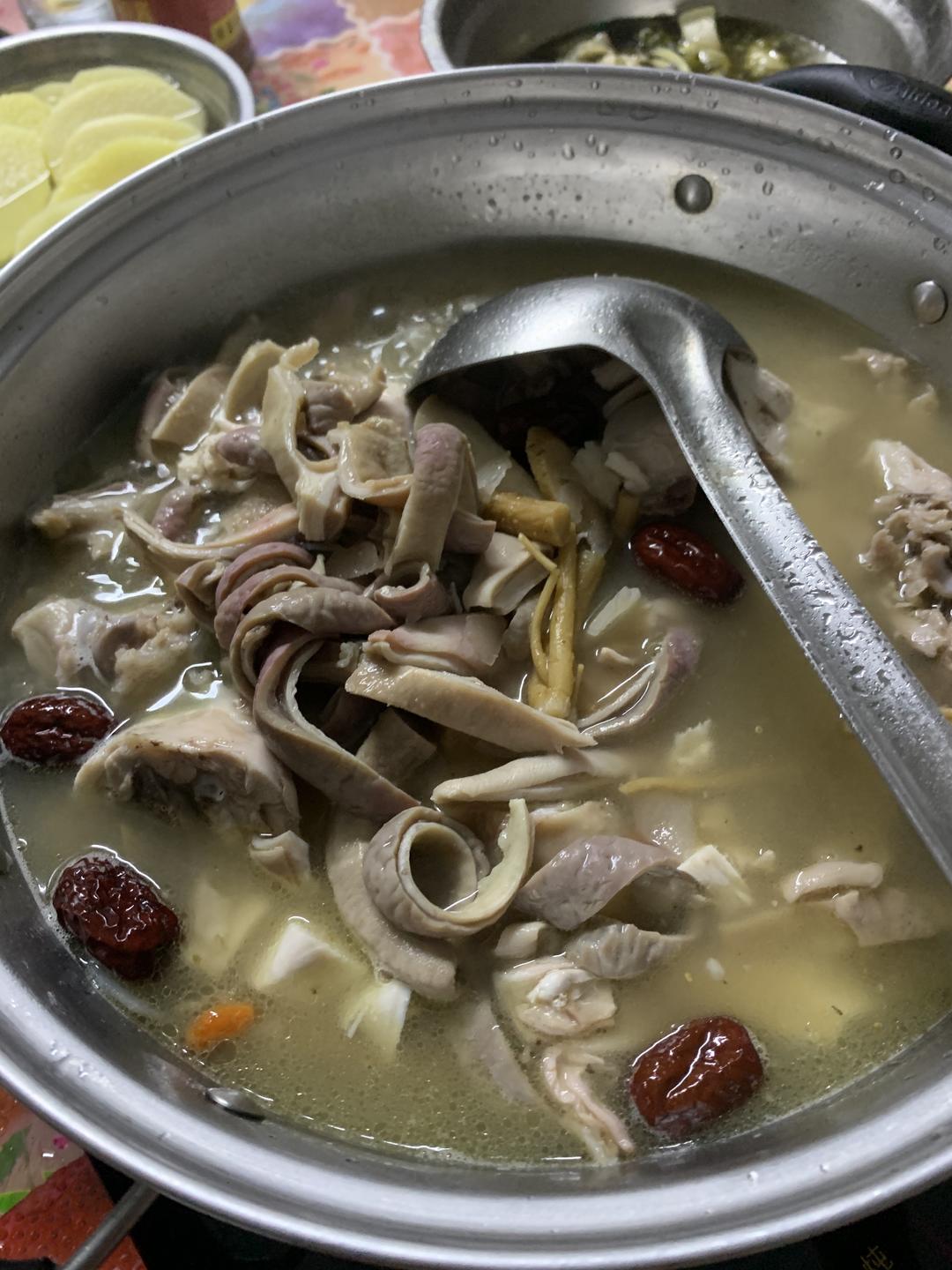 猪肚鸡汤（含猪肚清洗）