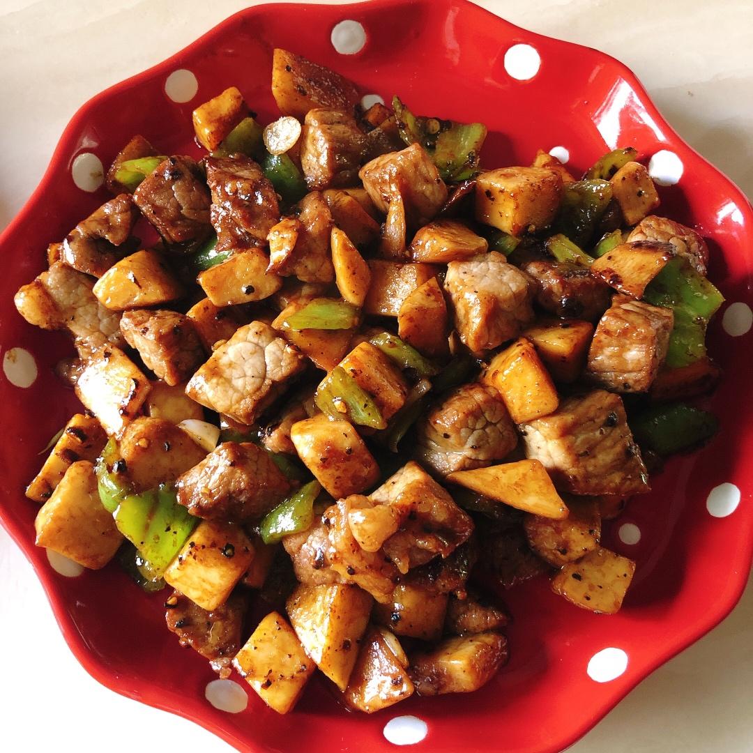 黑椒杏鲍菇牛肉粒