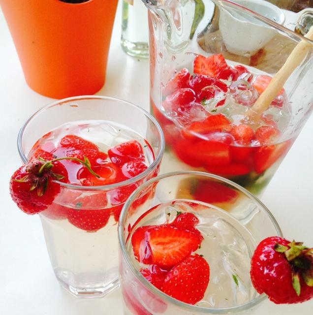 夏日草莓Mojito的做法