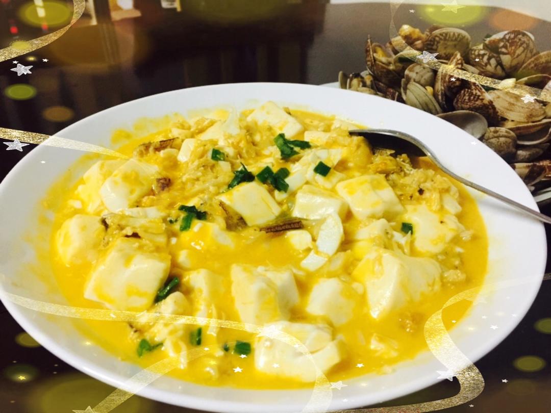 现拆蟹黄豆腐