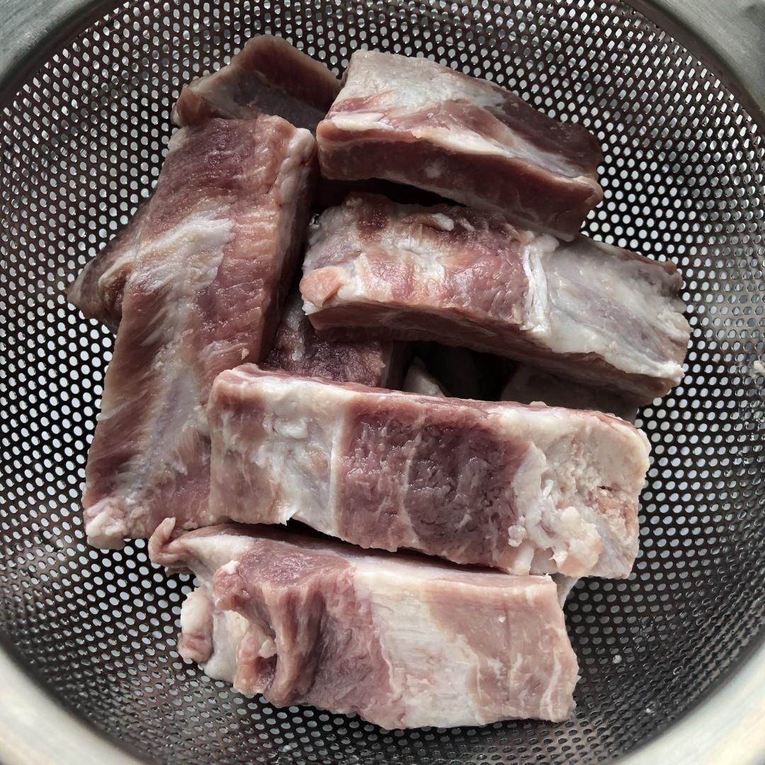笋干烧排骨