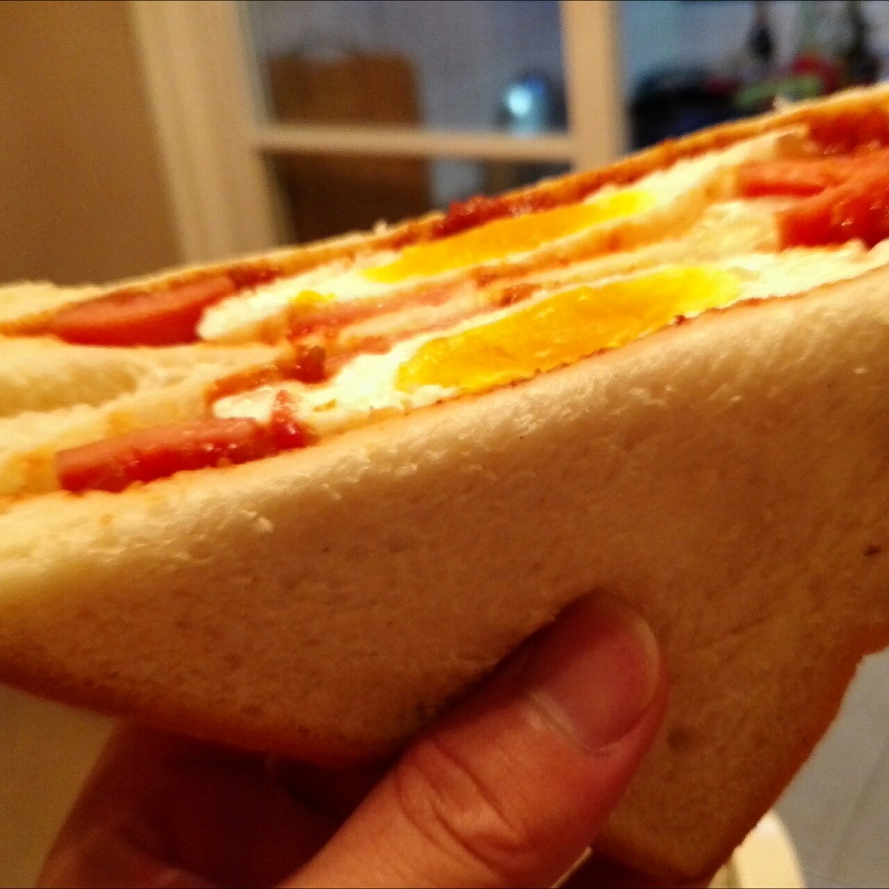 火腿煎蛋三文治