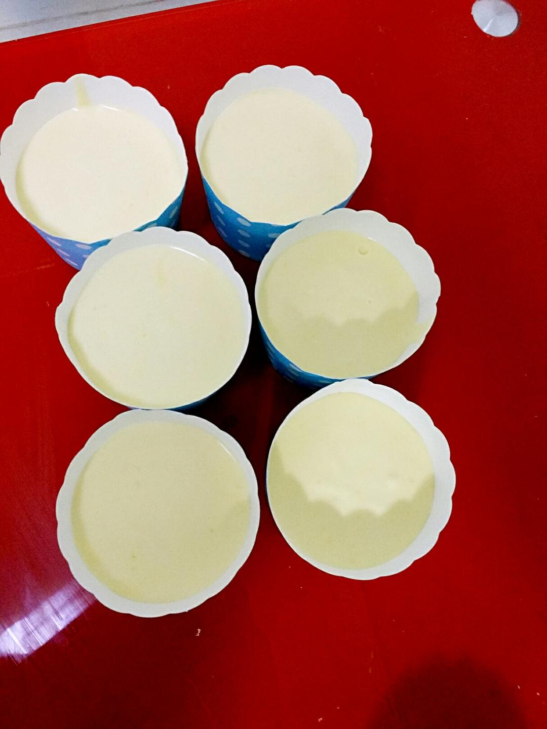 适合小朋友的冰淇淋（介意生鸡蛋的进）消耗淡奶油的好办法