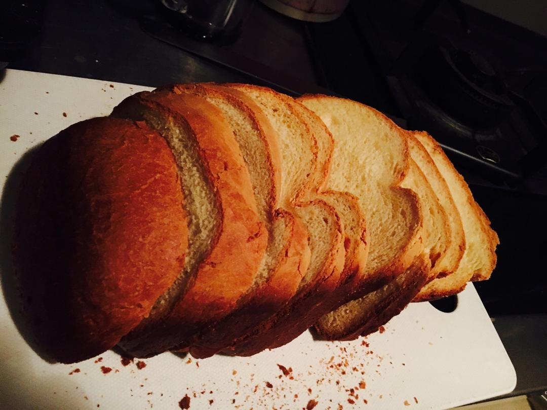 超级好吃的原味面包（面包机版）