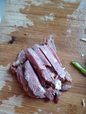 白菜烩牛肉的做法 步骤2