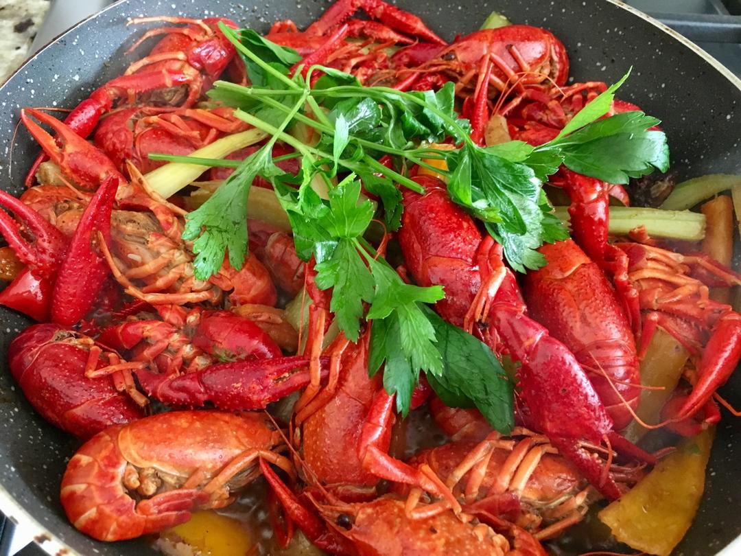 麻辣小龙虾
