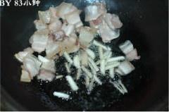 干锅茶树菇的做法 步骤4