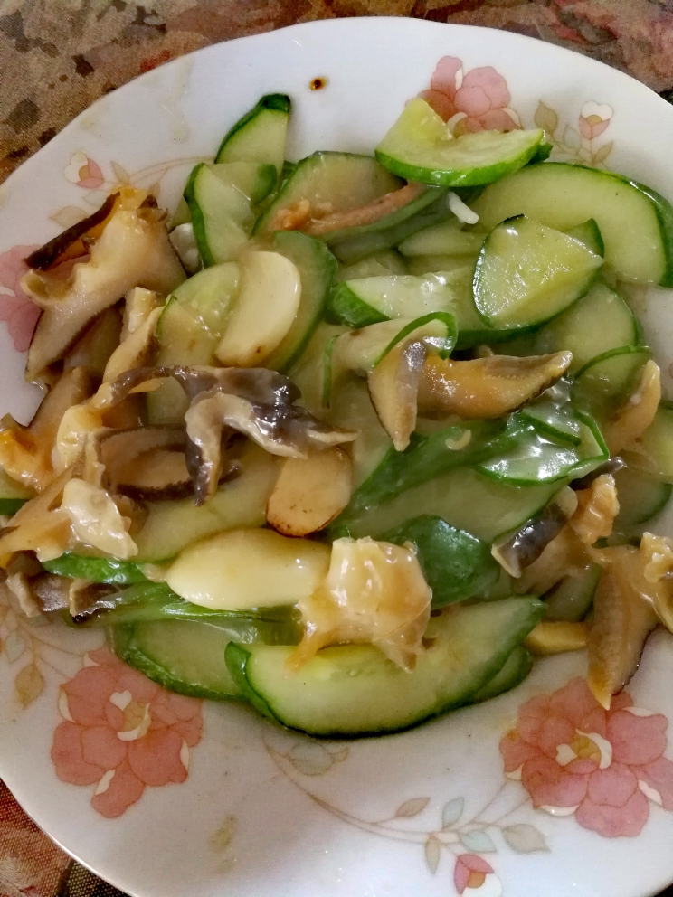 海螺肉炒黄瓜的做法