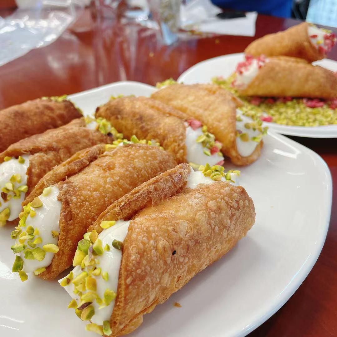 卡诺里（cannoli）