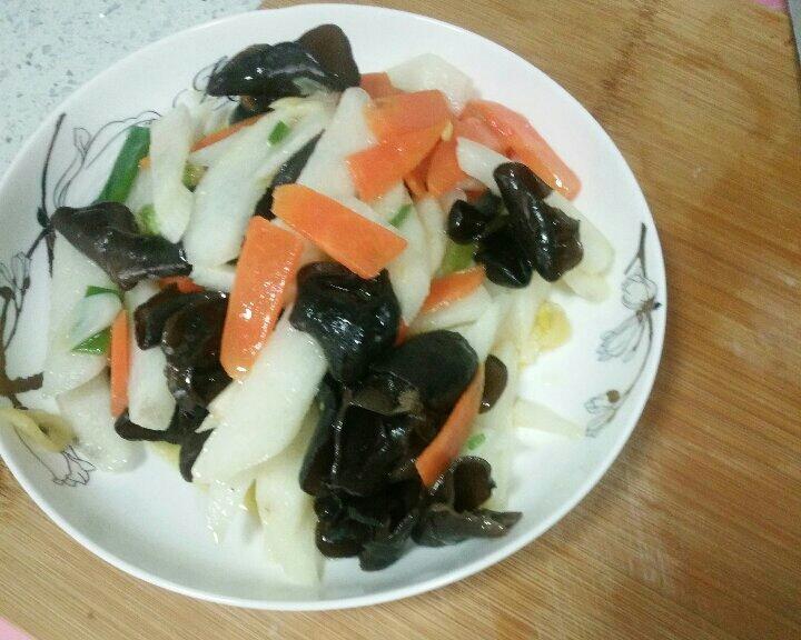 山药木耳胡萝卜