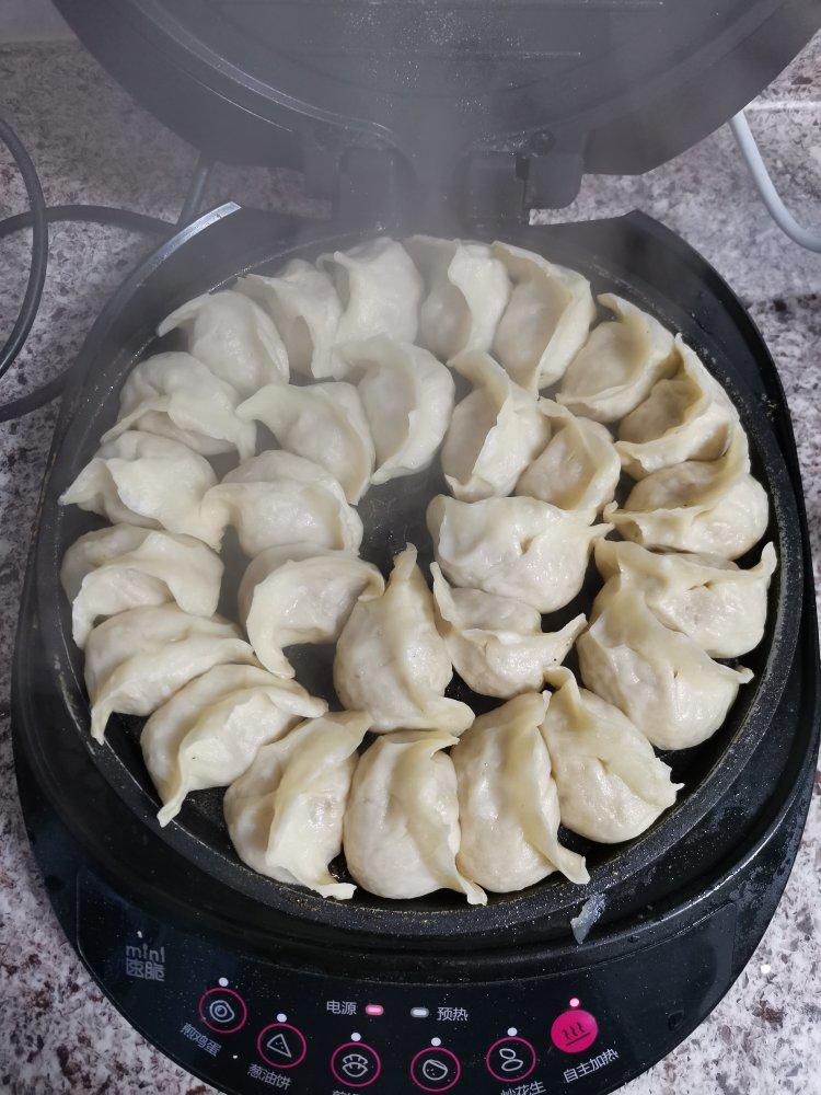 水煎包，山东叫炉包，电饼铛