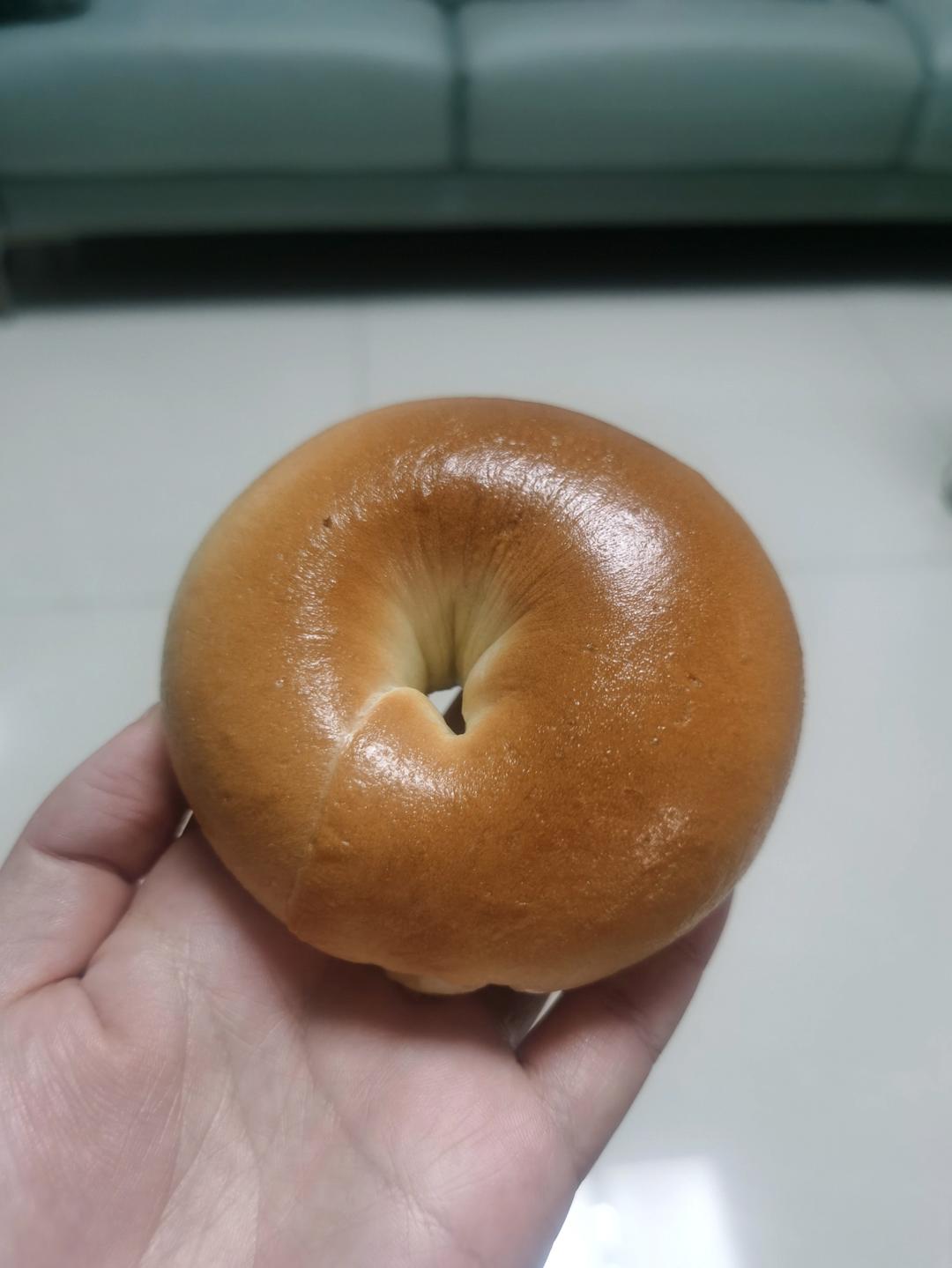 培根芝士碱水贝果