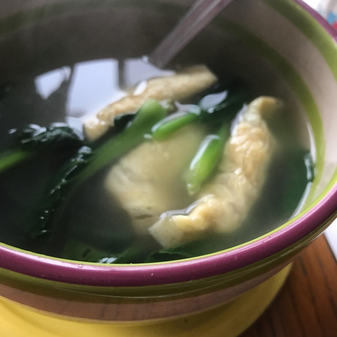 青菜蛋饺汤