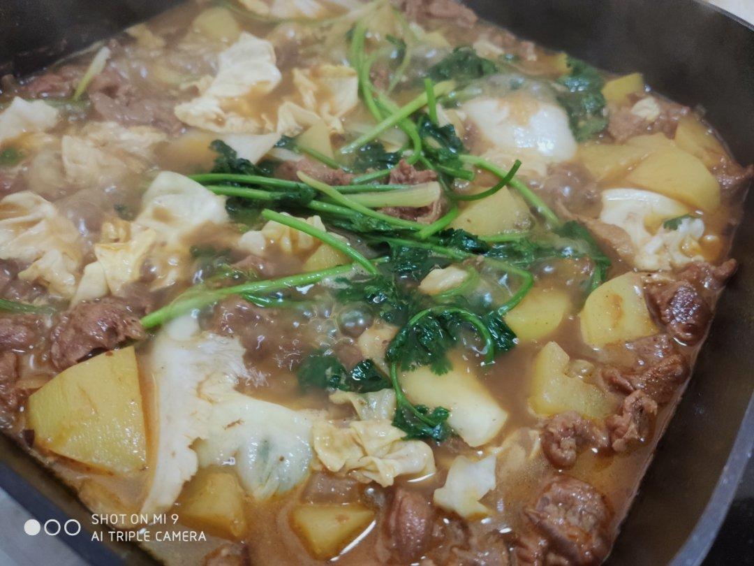 完胜刘一锅的 筋头巴脑炖土豆胡萝卜