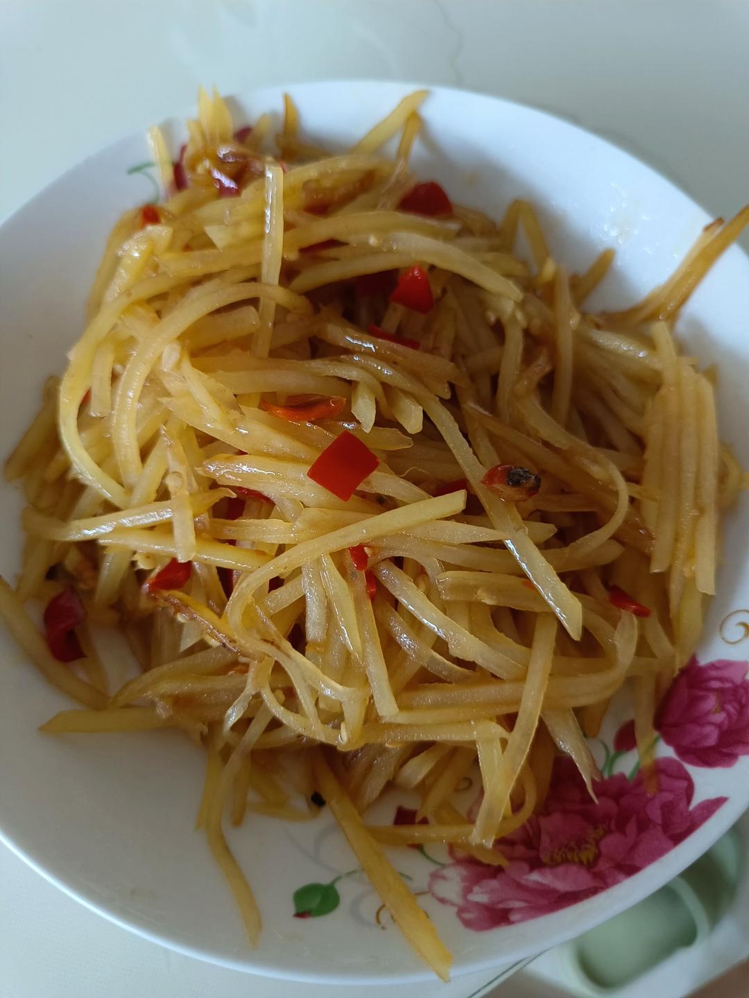 酸辣土豆丝的家常做法 超级下饭