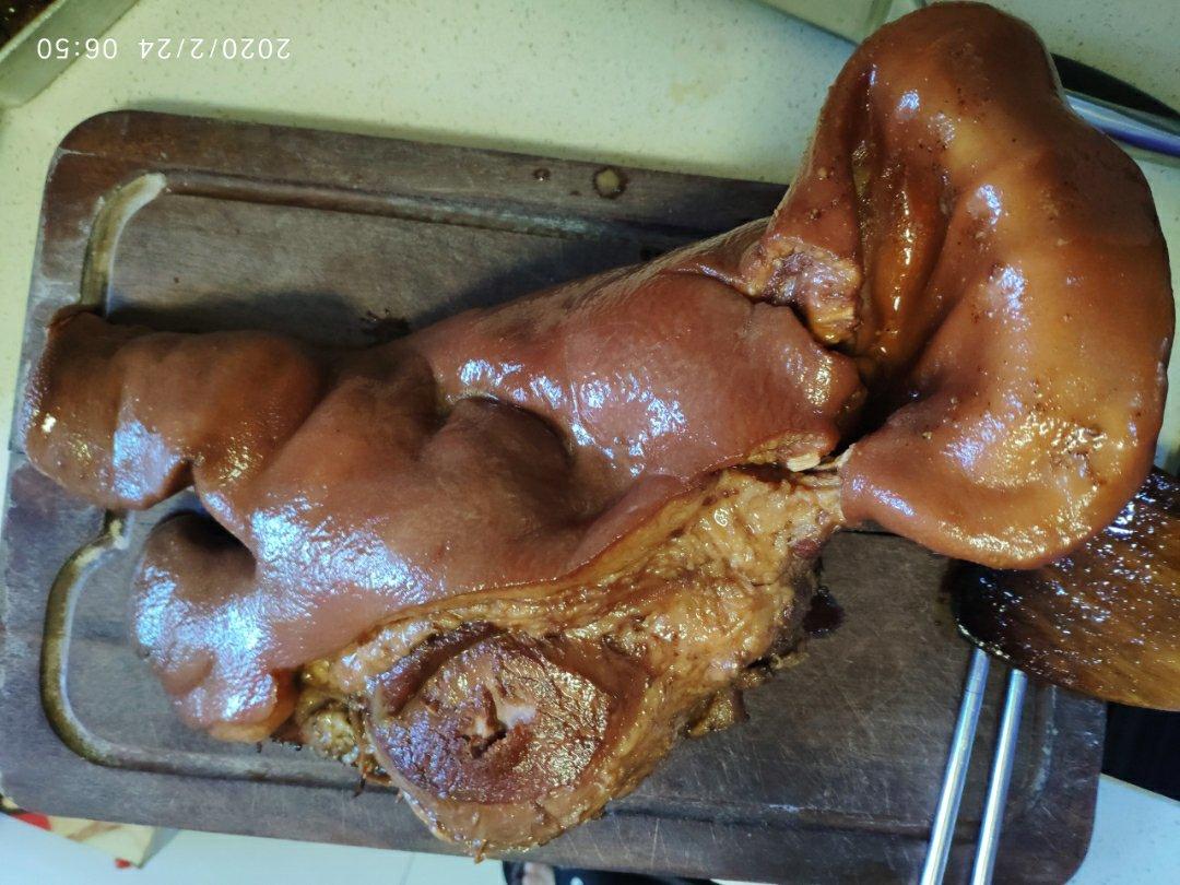 卤猪头肉