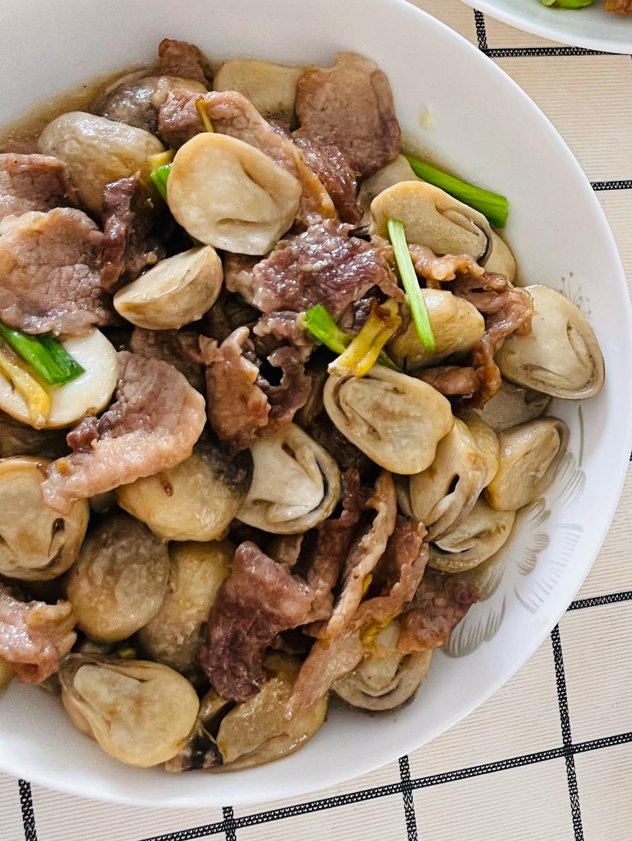 超滑嫩的草菇炒肉