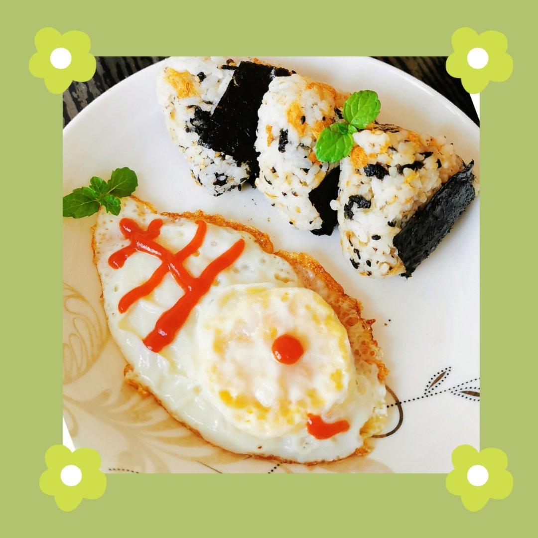 海苔肉松饭团