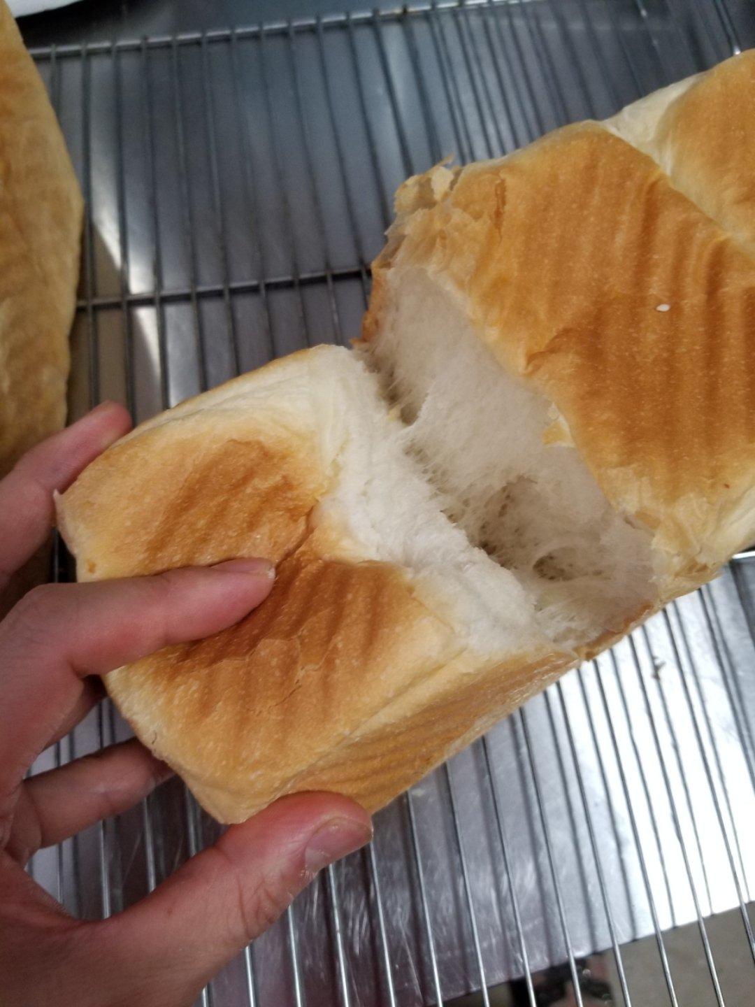 《Tinrry+》软绵绵的白吐司