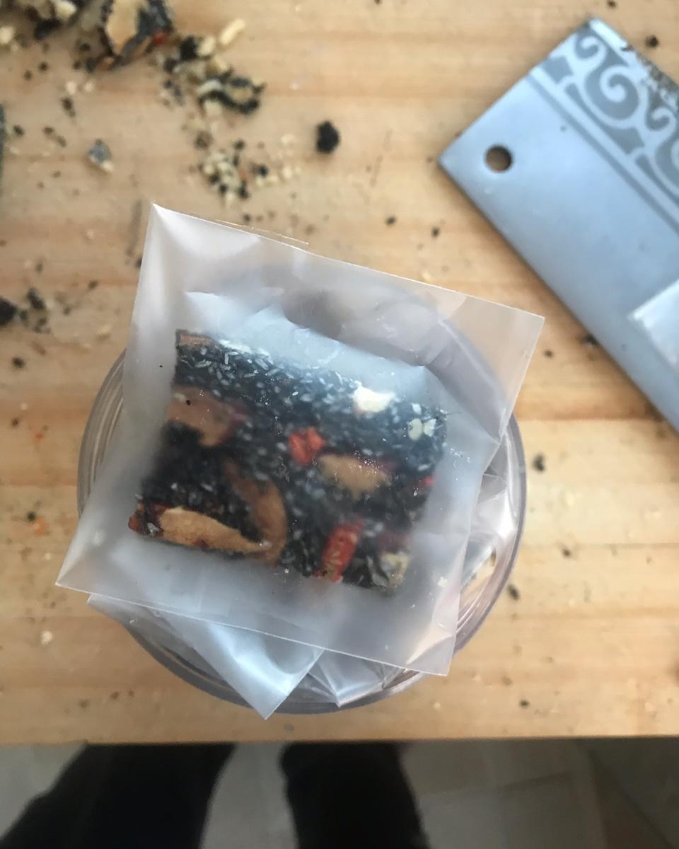 黑芝麻核桃红枣营养糕