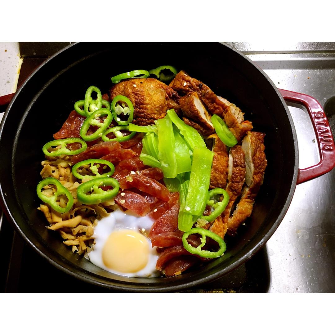 香肠煲仔饭