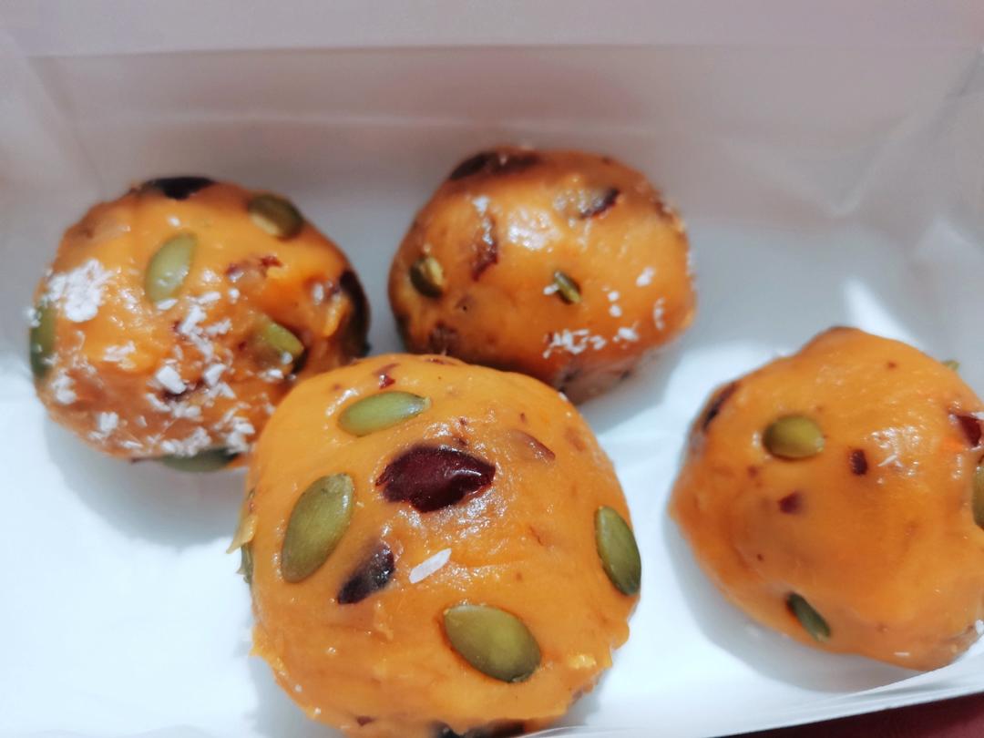 🍡🍡红薯蛋白糯米团子 ~