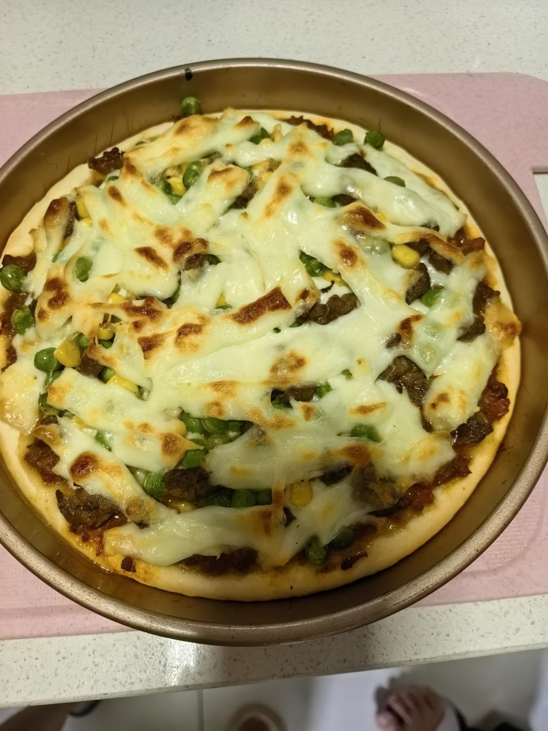 纯手工披萨（附披萨饼皮制作步骤）