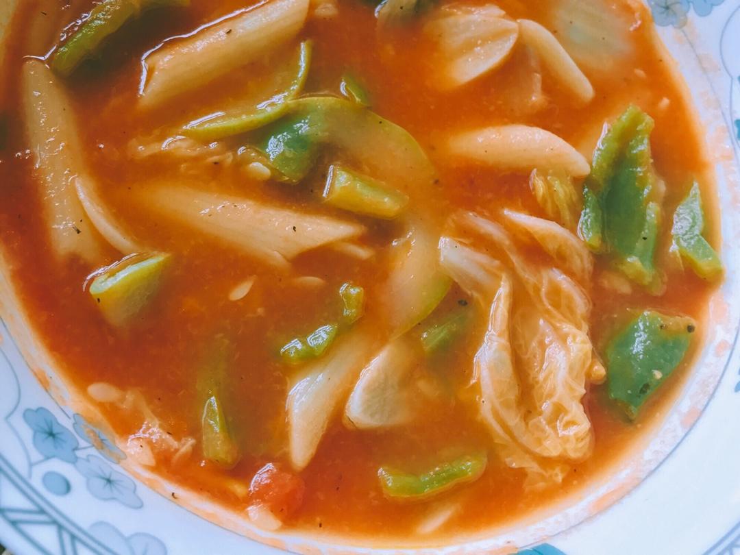 番茄汤意大利面的做法