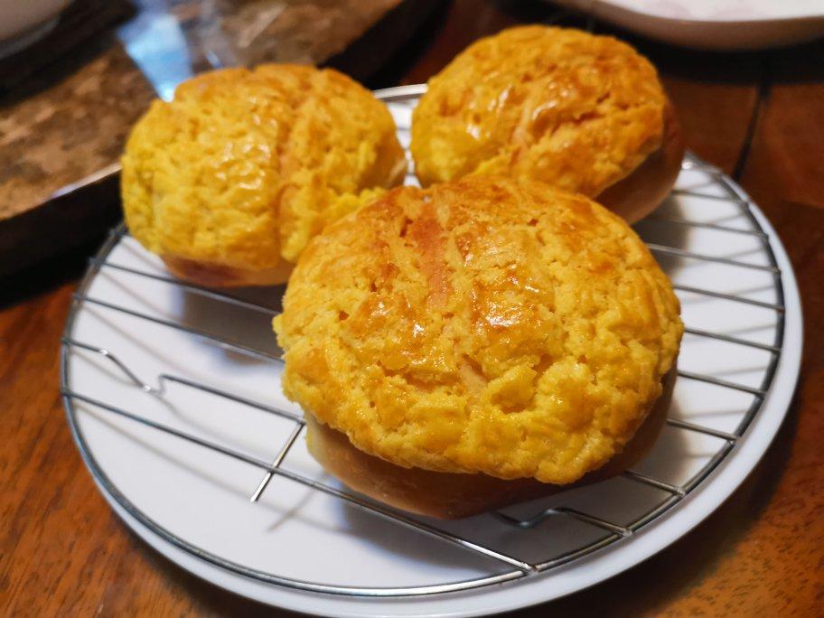 酥皮面包