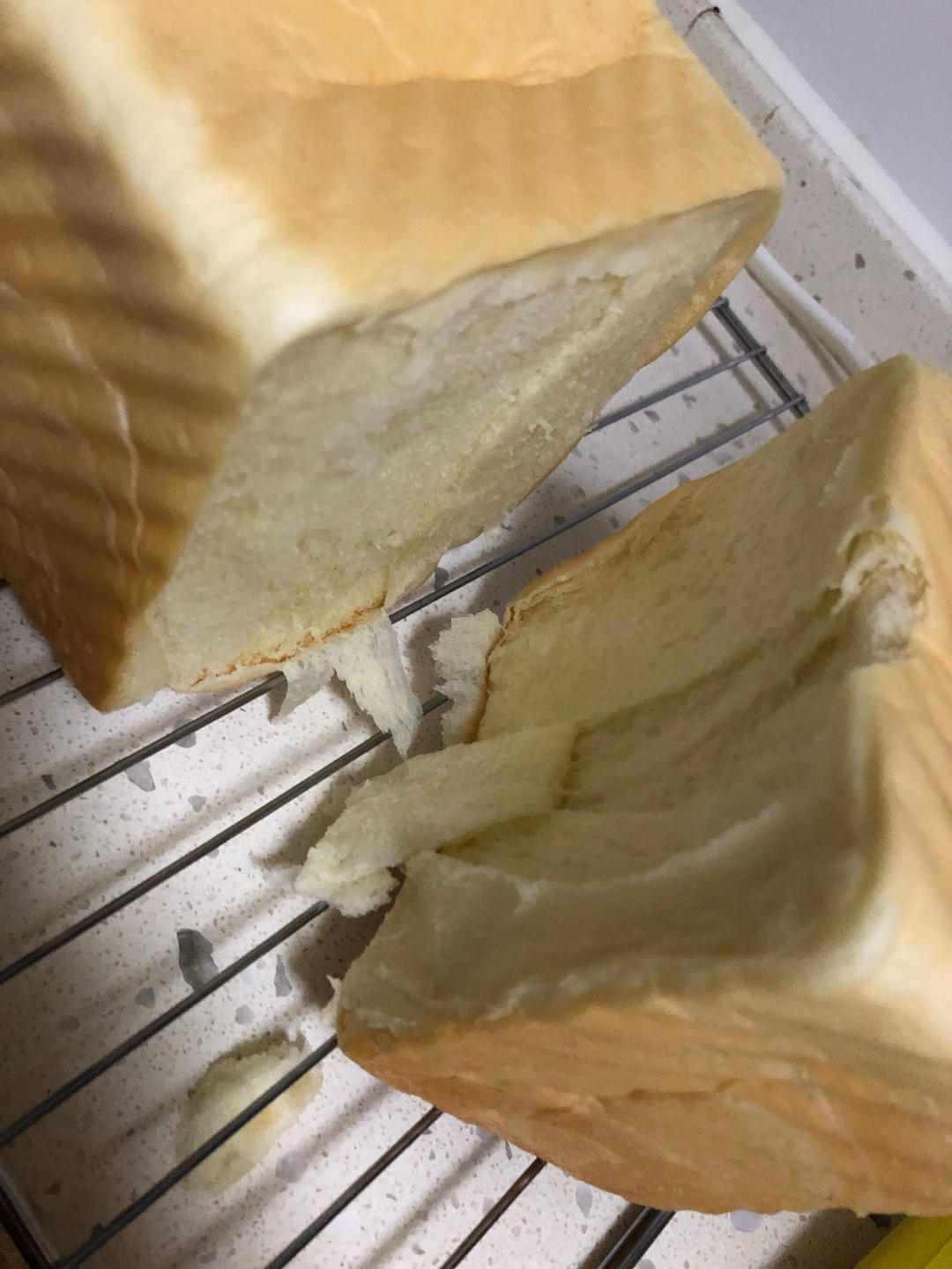 醇奶手撕吐司
