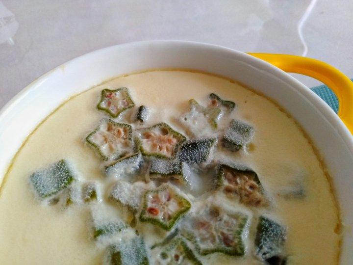 滑嫩Q弹秋葵炖蛋