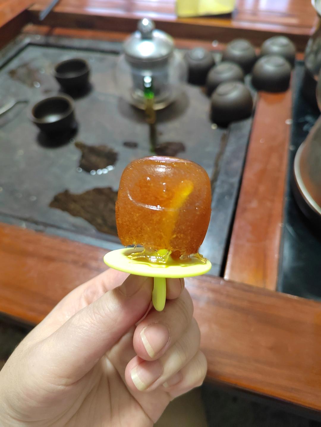 哄娃神器！4步自制雪梨棒棒糖，润肺止咳又解馋！