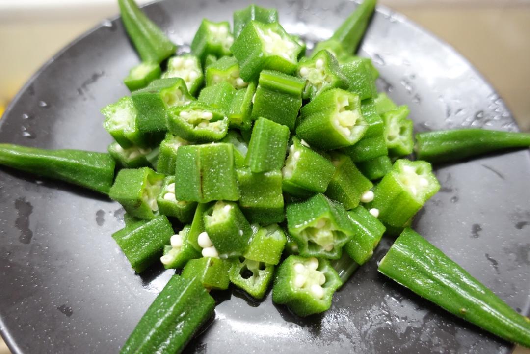 【白灼秋葵】清爽简单