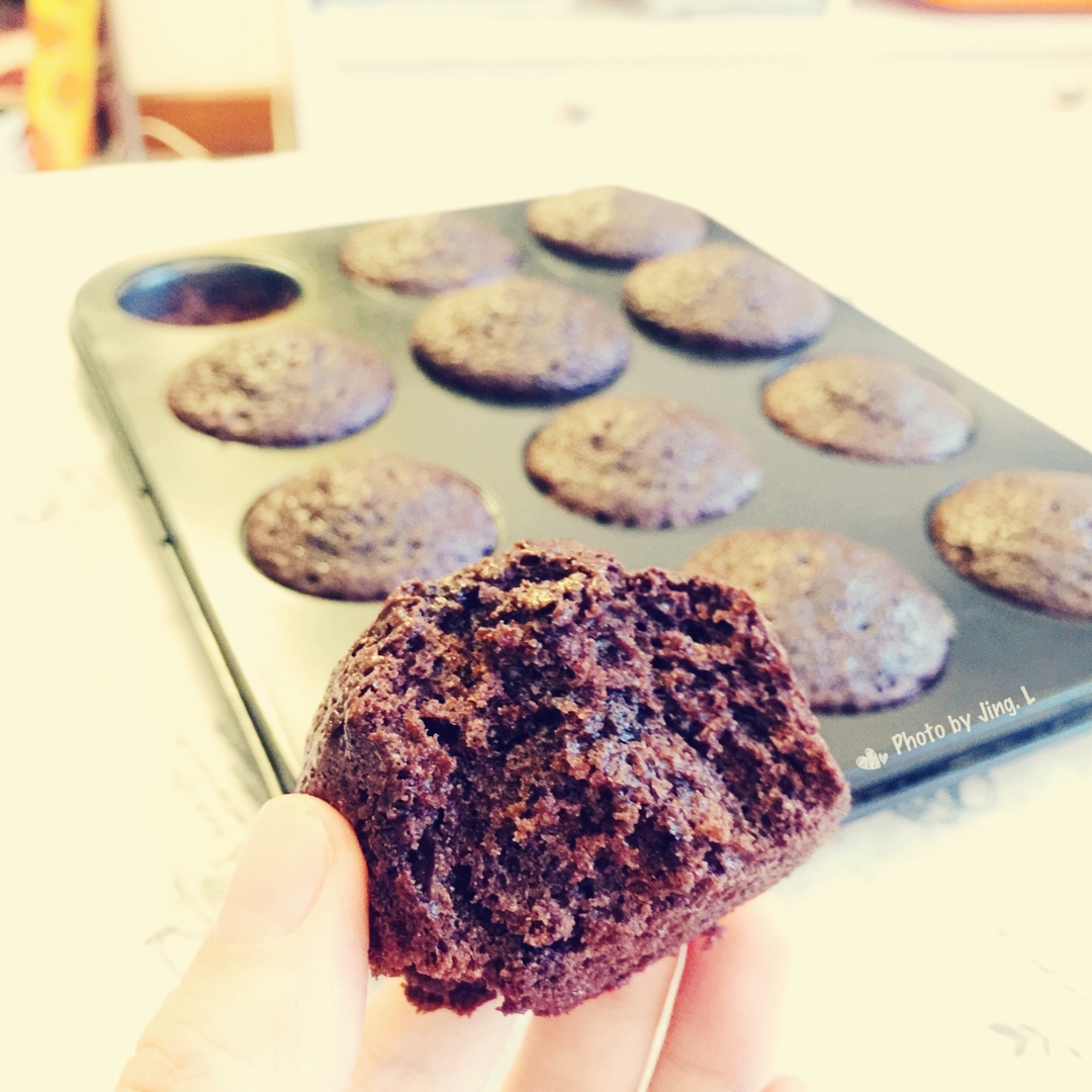 布朗尼杯子蛋糕