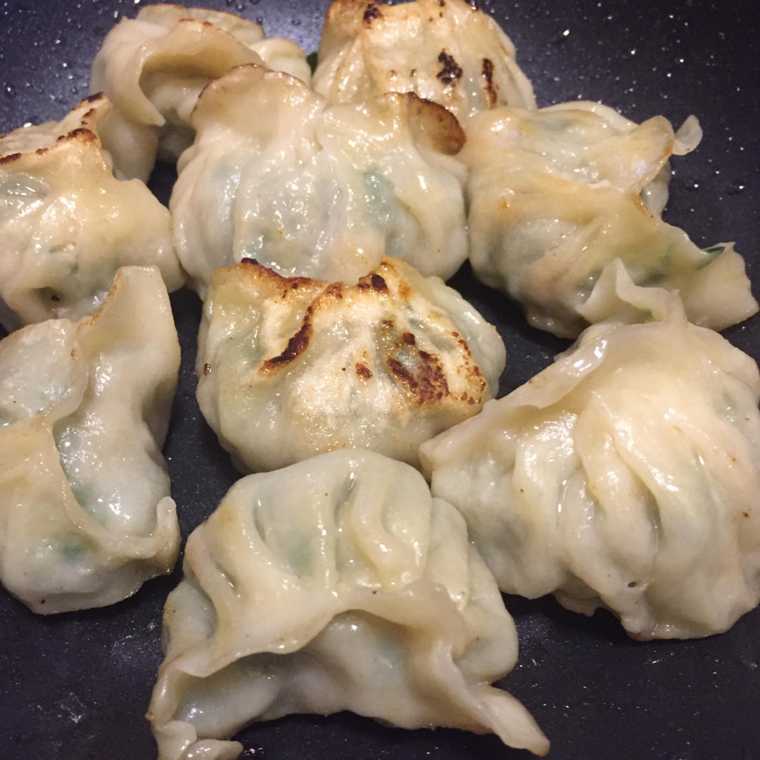 手工揉面三分钟，又韧又薄又好包的饺子皮