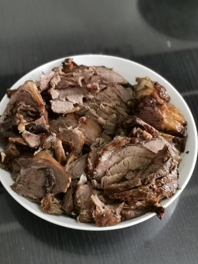 小米电饭煲酱牛腱