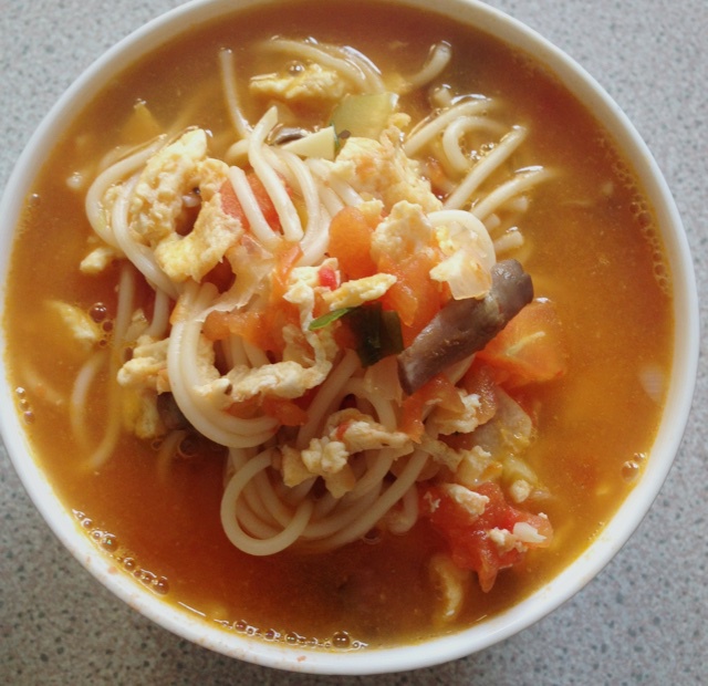 超级入味好吃的番茄鸡蛋面