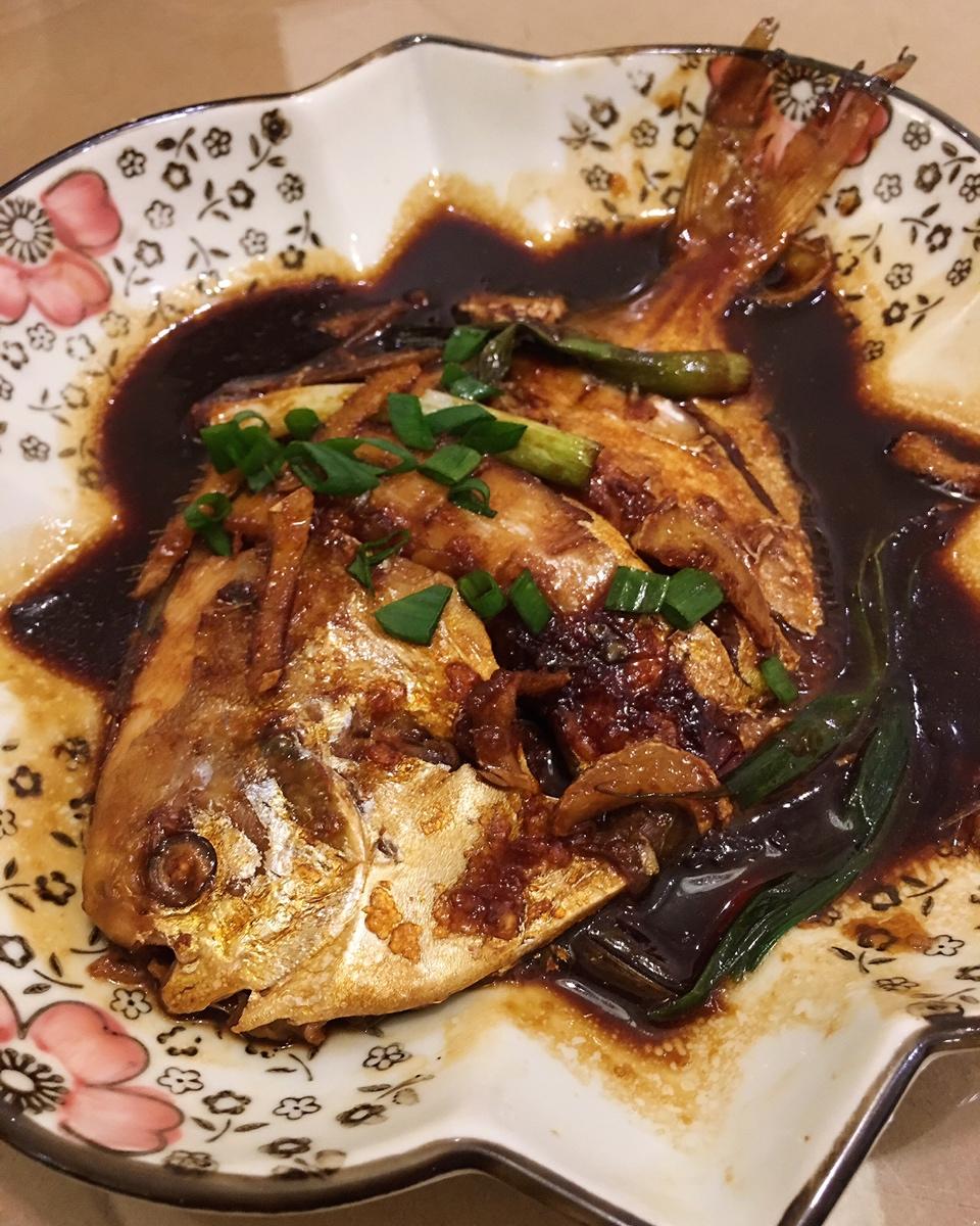 红烧/糖醋/松鼠（茄汁）鲳鱼