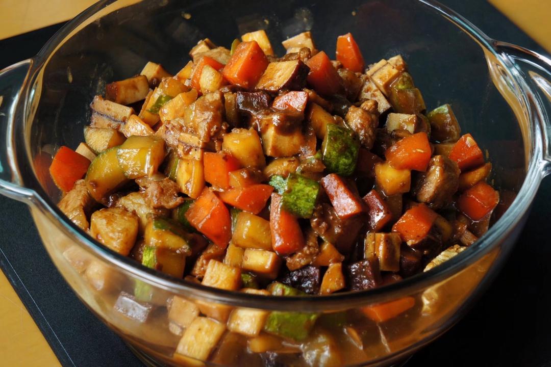 酱丁