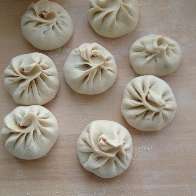 鲜美多汁的洋葱牛肉包子