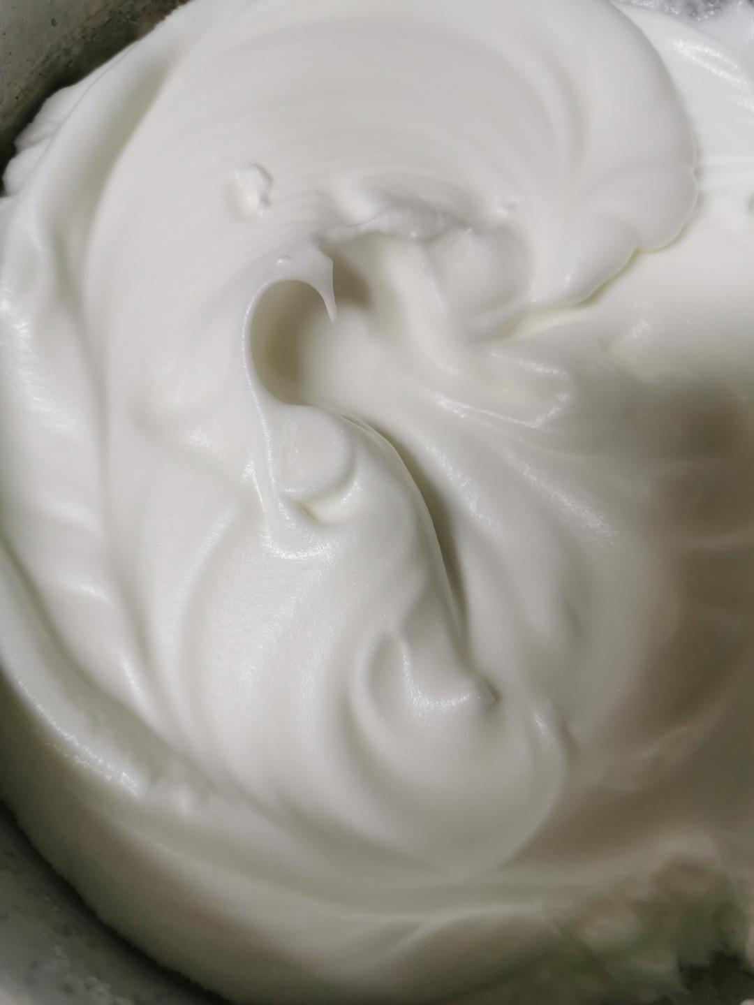 戚风蛋糕胚（含四寸、五寸、六寸、八寸、十寸戚风蛋糕配方）