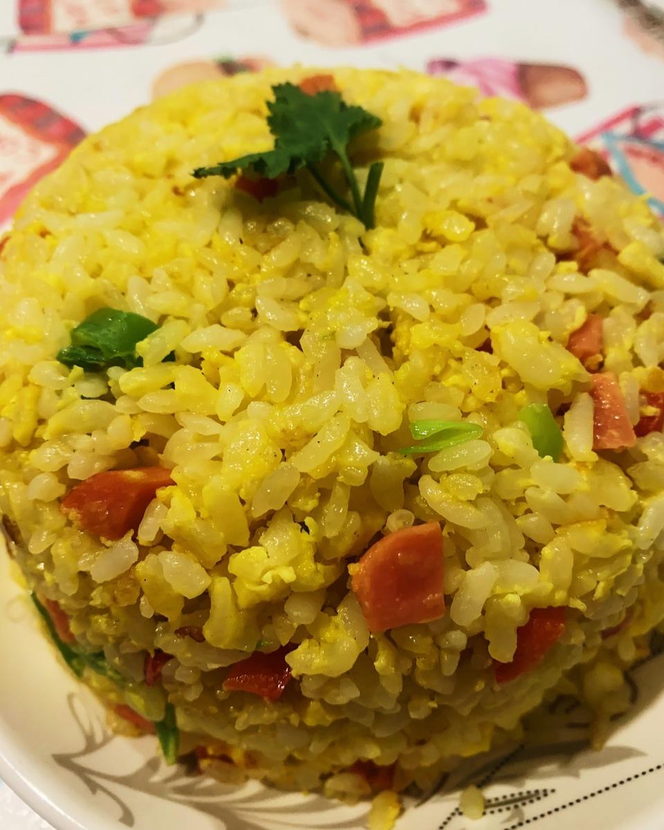 黄金火腿肠蛋炒饭
