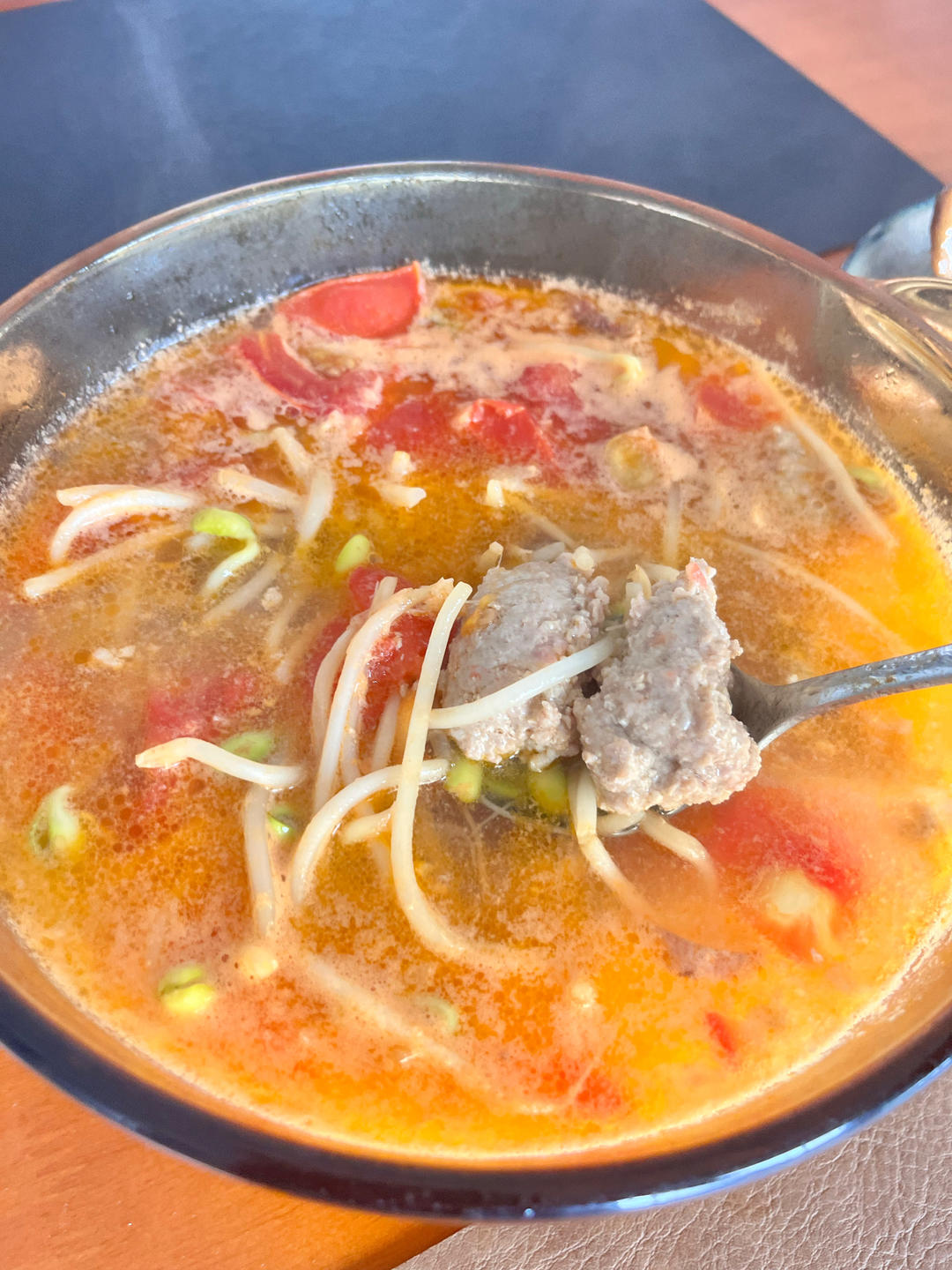 番茄豆芽园子汤