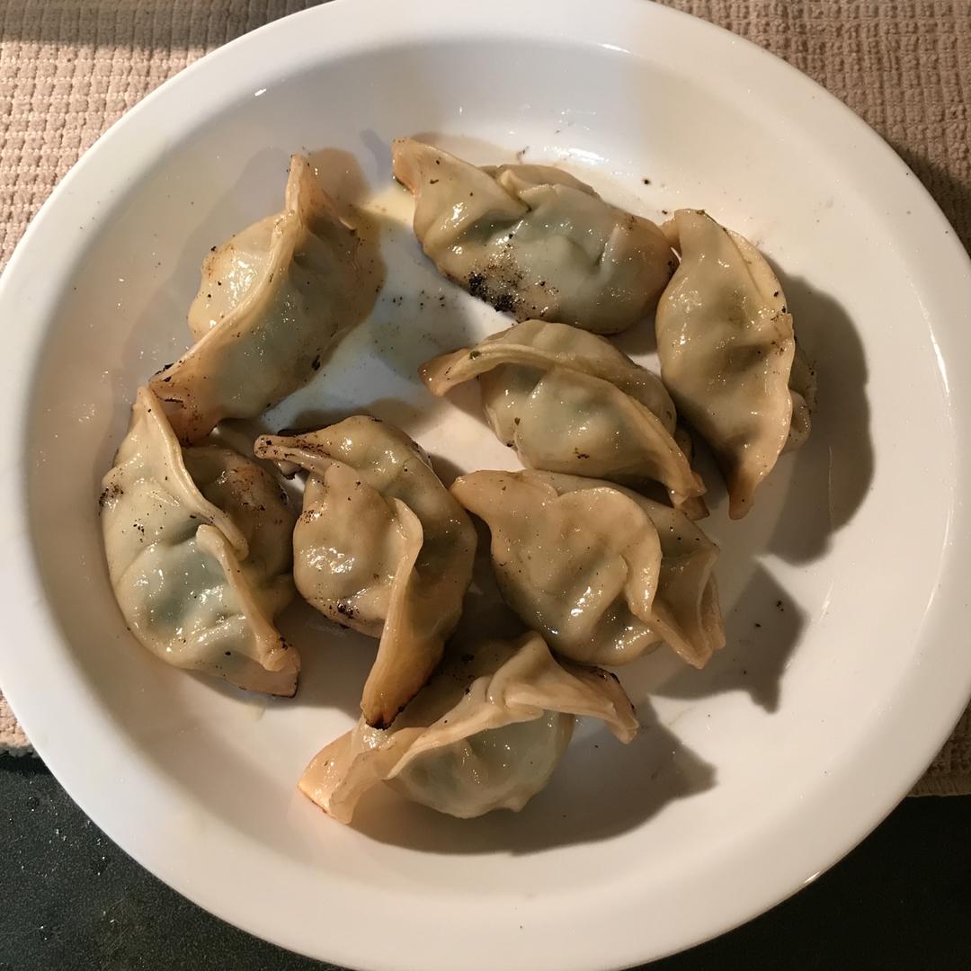 剩饺子速冻饺子变锅贴（冰花版）